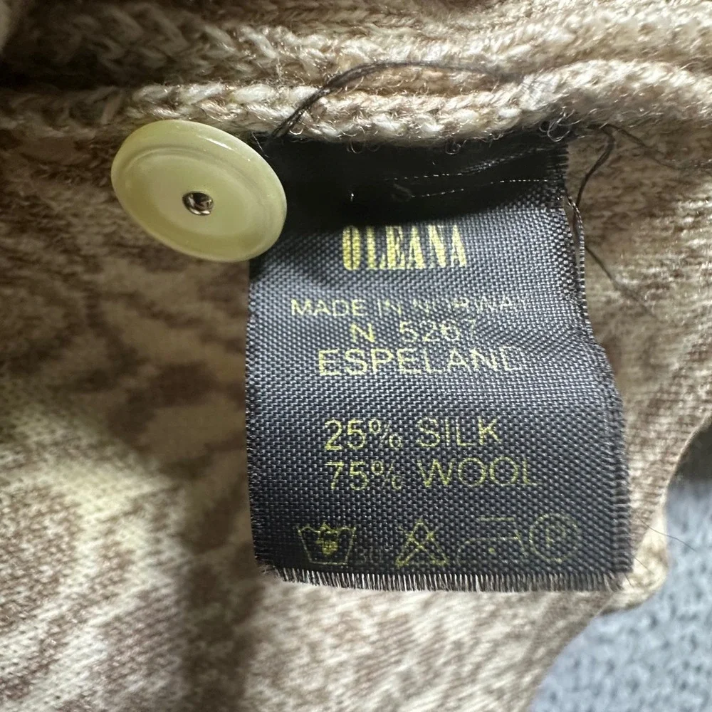 Oleana Norway Women's Wool Silk Cardigan Sweater Floral Jacquard Vintage